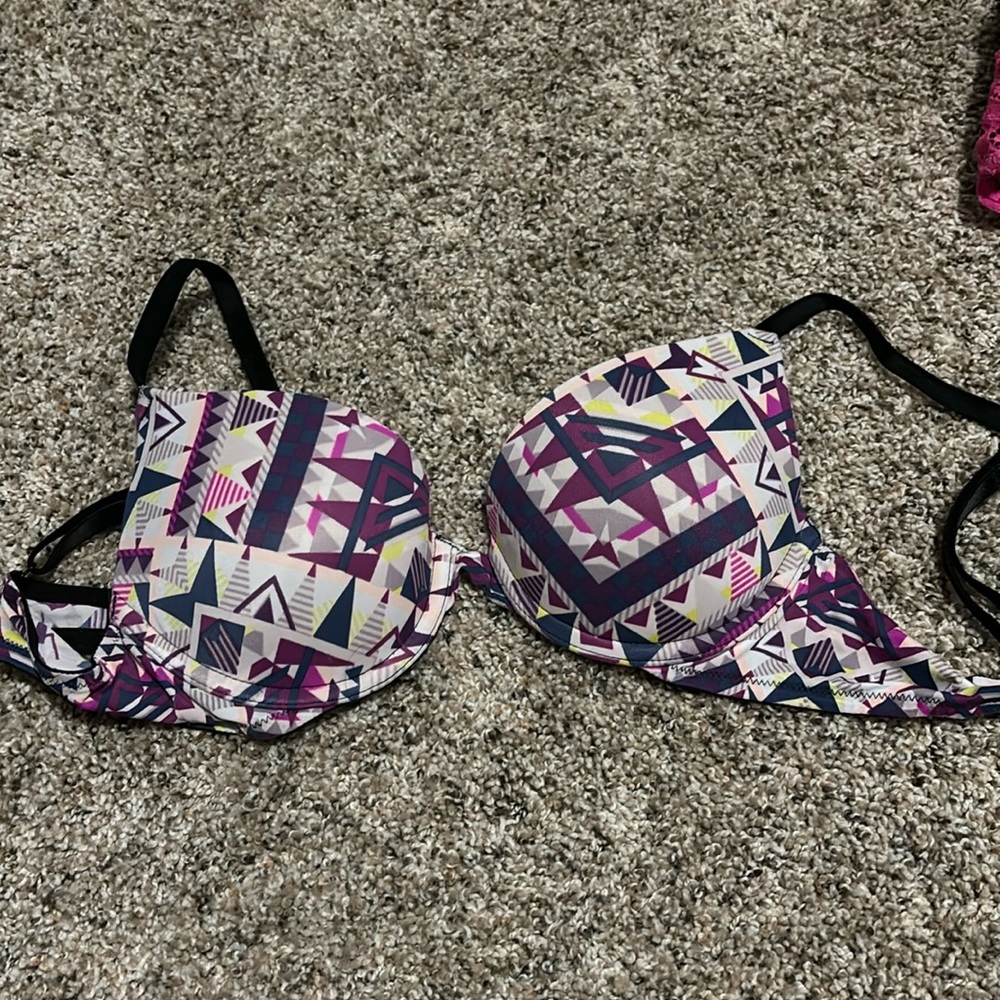 34A push up bra